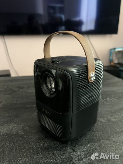 Проектор umiio a008