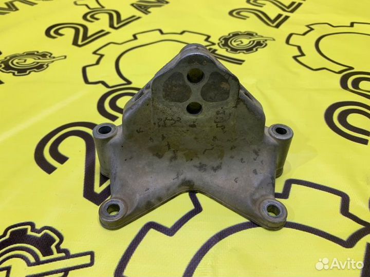 Кронштейн Volkswagen Touareg 7L BKJ 2003