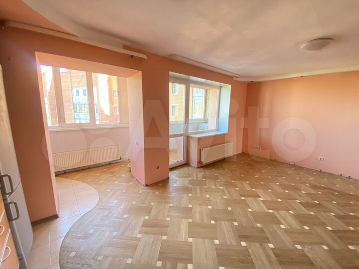 4-к. квартира, 80 м², 8/9 эт.