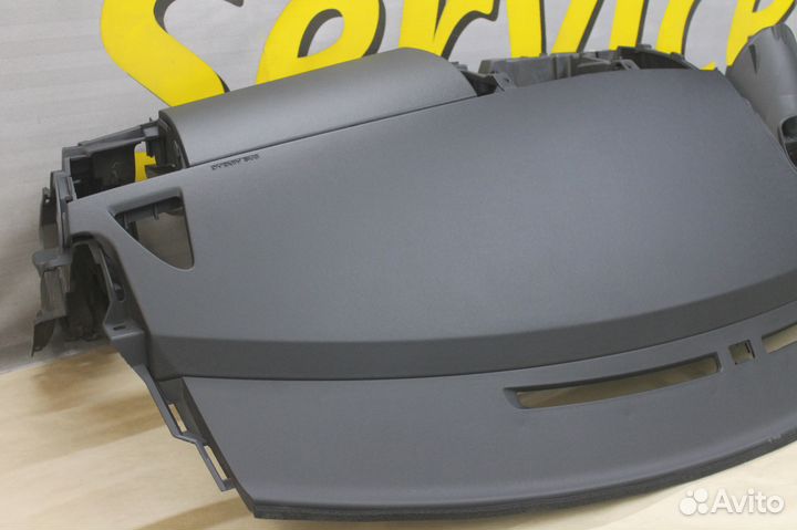 Торпедо Mitsubishi Lancer 10 панель приборов