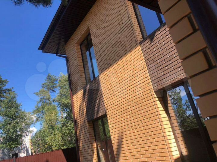 Дом 180 м² на участке 7,2 сот.