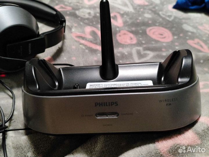 Беспроводные наушники philips