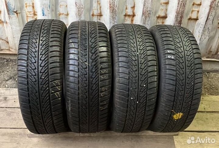 Goodyear UltraGrip 8 Performance 255/60 R18 T