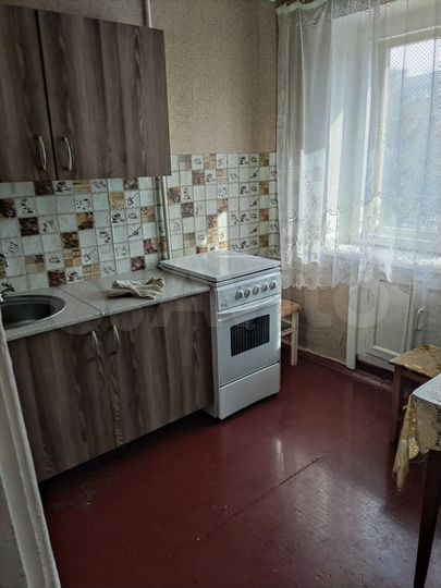 2-к. квартира, 42 м², 3/5 эт.