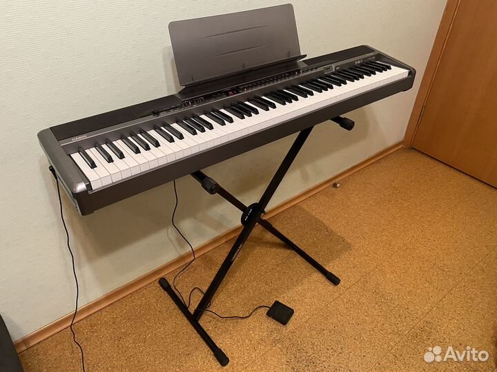 Цифровое пианино Casio PX-320