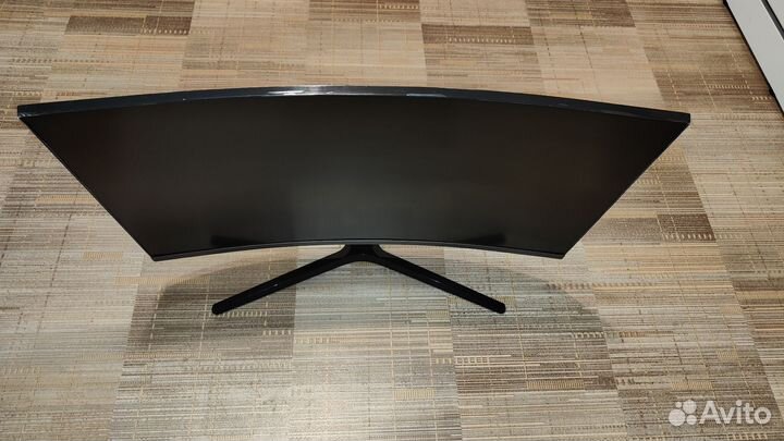 Монитор Samsung c27r500fhi
