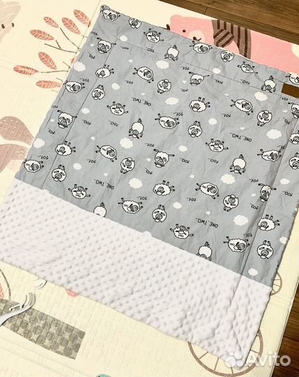 Одеяло в детскую кроватку 85*95