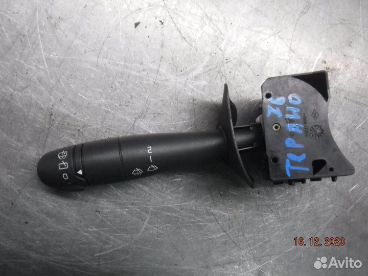 Переключатель дворников Nissan Terrano F4R 2014