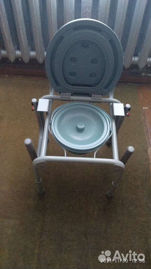 Стул для туалета