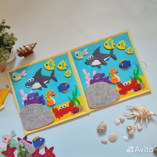 Развивающий планшет море