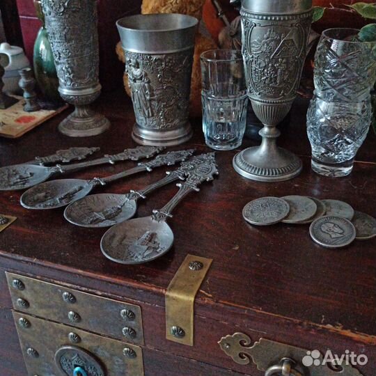 Кубки и ложки из олова