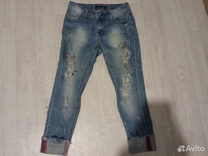 Джинсы летние фирменые