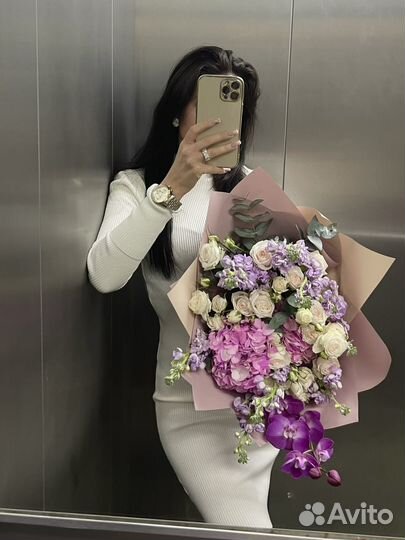 Белое платье