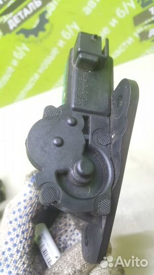 Стеклоподъемник электрический задний левый Dodge