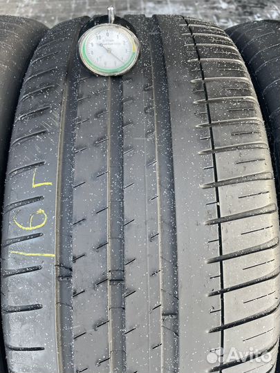 Michelin Pilot Sport 3 245/45 R19