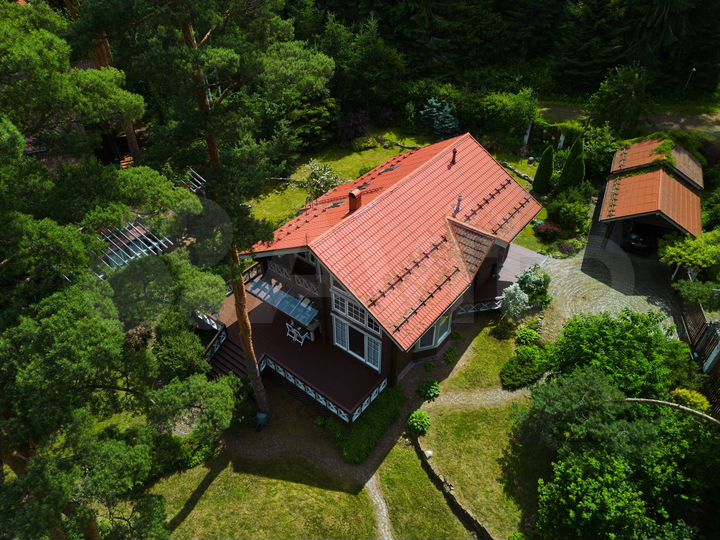 Коттедж 152,6 м² на участке 46 сот.