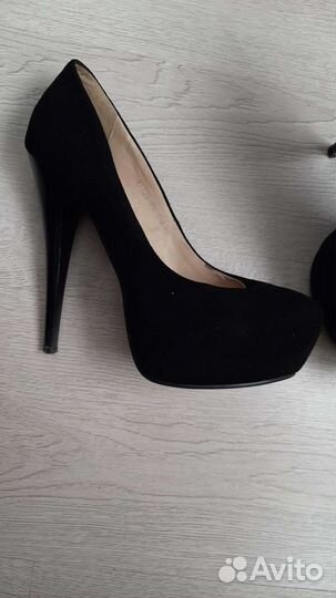 Туфли женские 39 размер черные