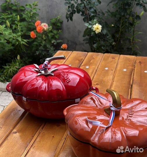 Кастрюля чугунная staub