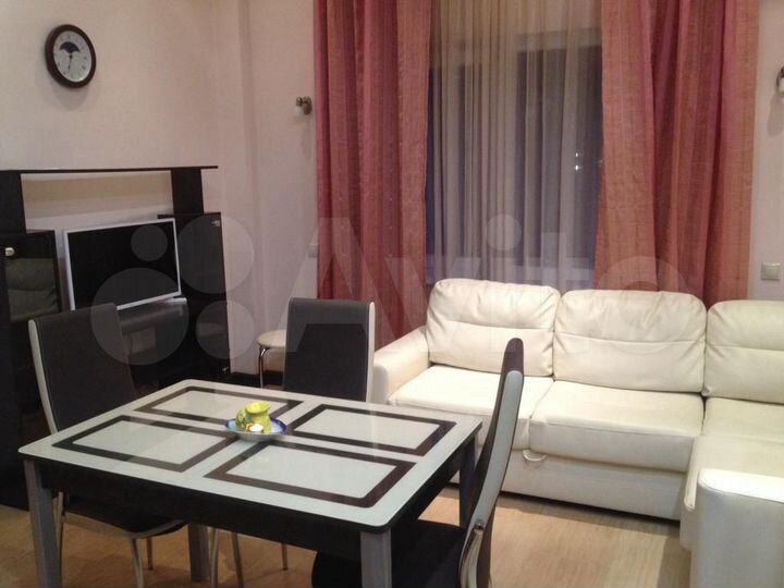 Коттедж 50 м² на участке 7 сот.