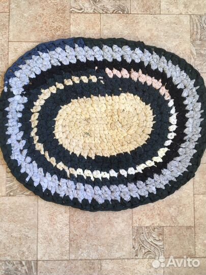 Коврик ручной работы(крючком) для дачи дома
