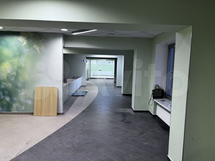 Свободного назначения, 300 м²