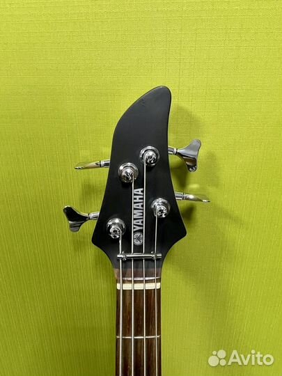 Бас гитара Yamaha RBX 270J