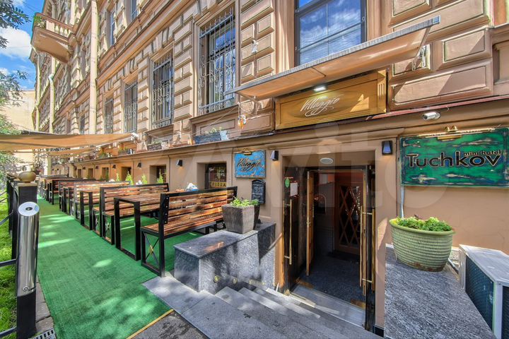 Действующий ресторан и отель в собственность,700м2