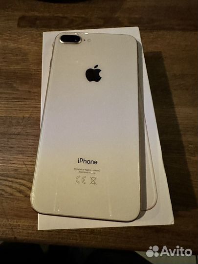 iPhone 8 Plus, 64 ГБ