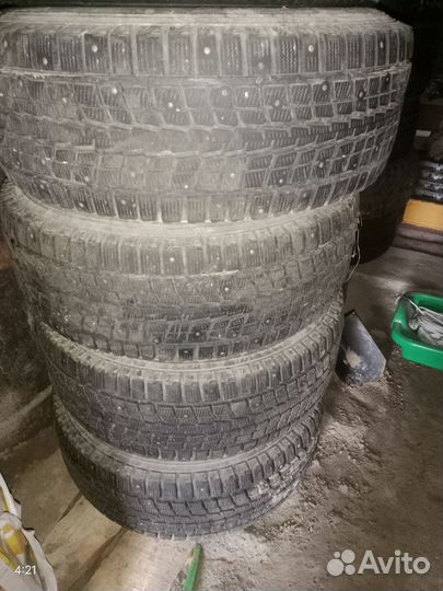 Dunlop SP Winter Ice 01 275/70 R16 114T