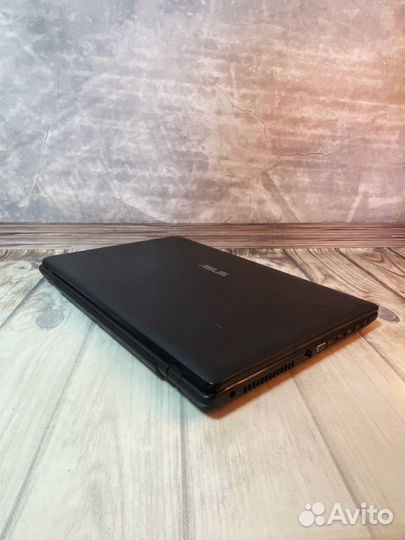 Ноутбук Asus / Pentium N2020 / 6gb DDR4