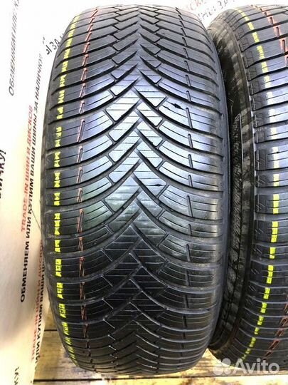Kleber Quadraxer 215/60 R16