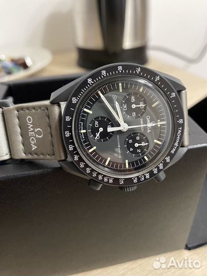 Часы omega x swatch moonswatch
