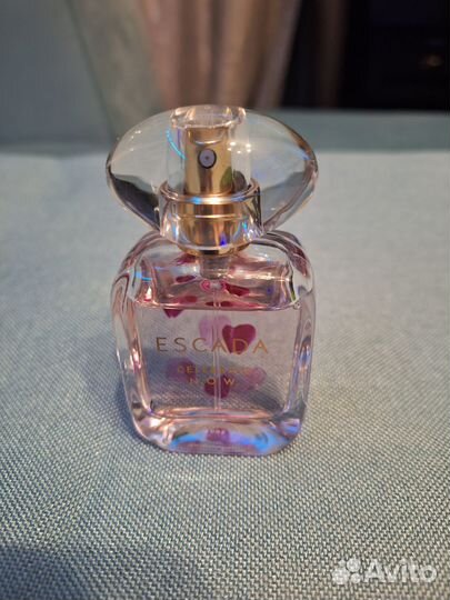 Парфюм escada celebrate now