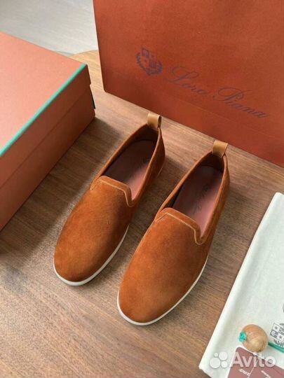 Лоферы Loro Piana (коричневый)