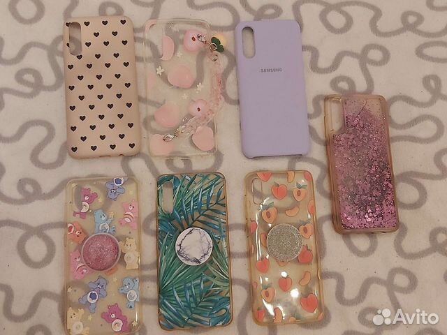 Чехлы на телефон Samsung A70