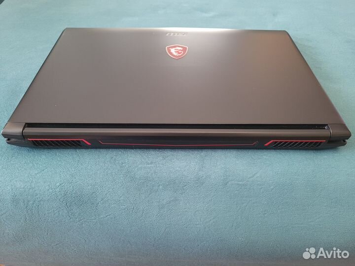 Ноутбук MSI GL62M 7RDX