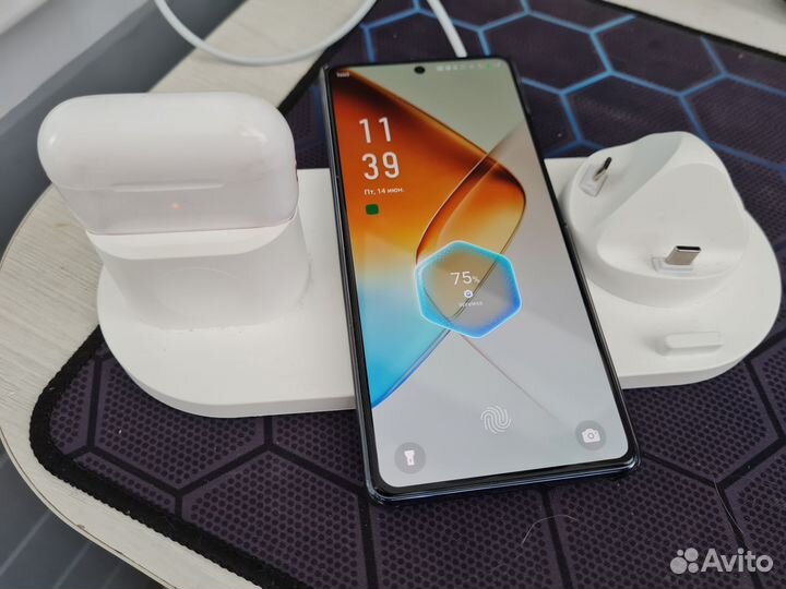 Беспроводная зарядка для iPhone и андроид