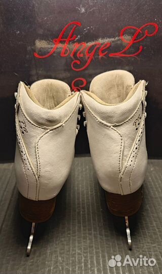 Коньки фигурные Risport RF 3 Pro 200