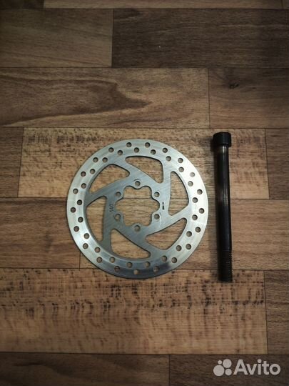 Kugoo M4 pro диск и болт