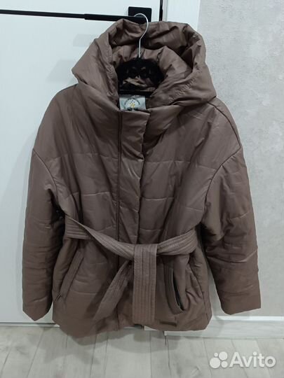 Верхняя одежда демисезонная 48-50 размер