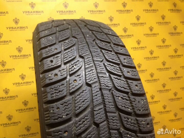 Michelin X-Ice North 215/65 R16