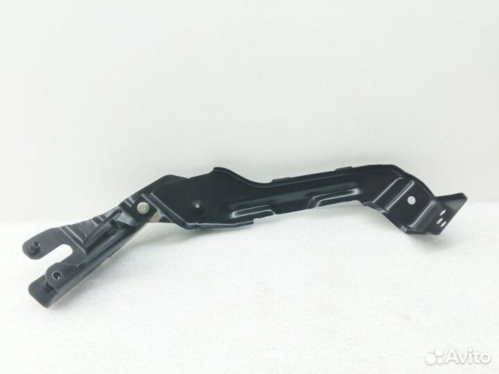 Кронштейн фары передний левый Mercedes-Benz