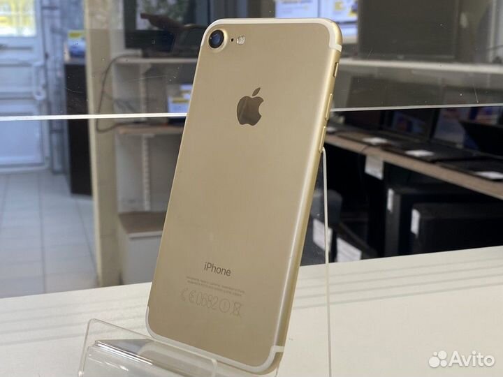 iPhone 7, 32 ГБ