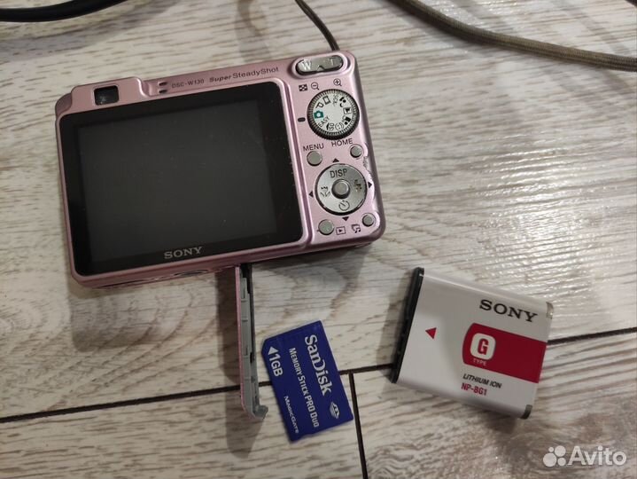 Компактный фотоаппарат sony cyber shot