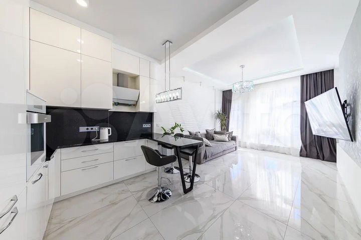 4-к. квартира, 152 м², 1/2 эт.