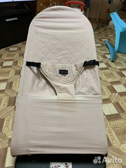 Шезлонг детский