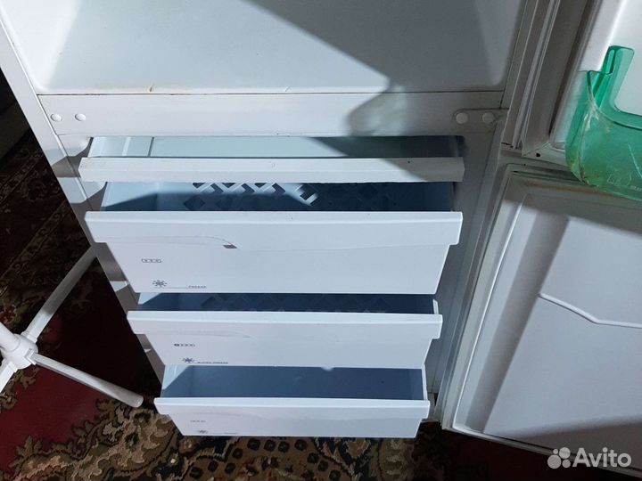 Холодильник бу. Склад мебели бу
