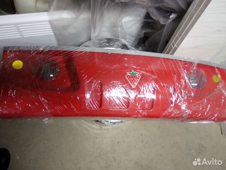 Детская кровать машина