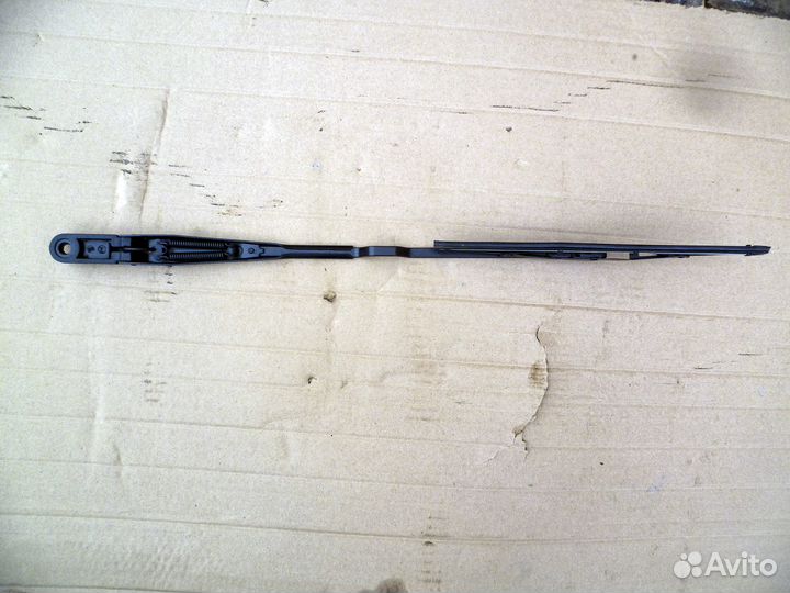 Поводок стеклоочистителя задний Opel Frontera A