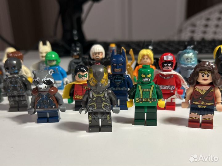 Lego минифигурки
